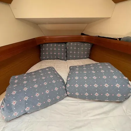 Dream Boat Botel Las Galletas